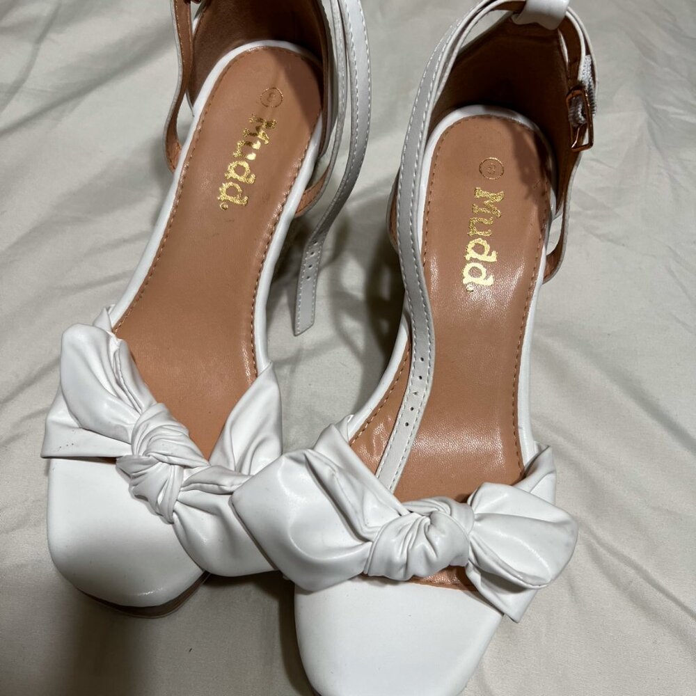 Women's White Wedge Heels Size 8